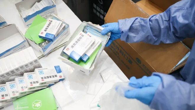 湖南全省免費發(fā)放防疫健康包 優(yōu)先保障老人兒童健康需求